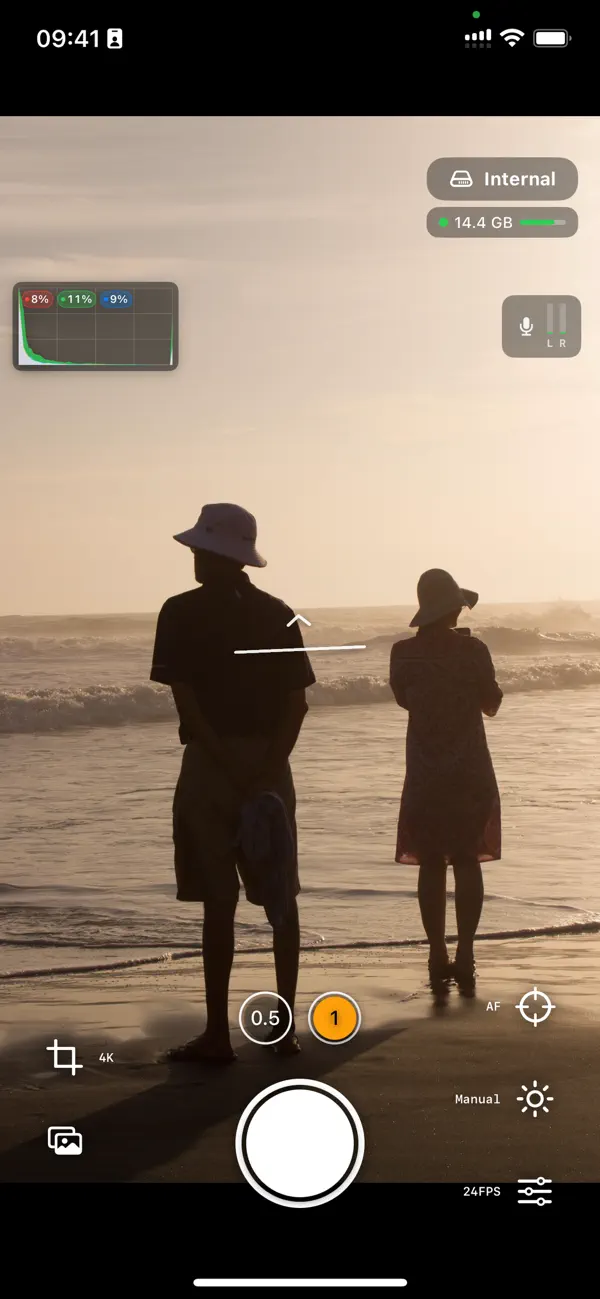 RAW Cam: Open Gate DNG Video screenshot