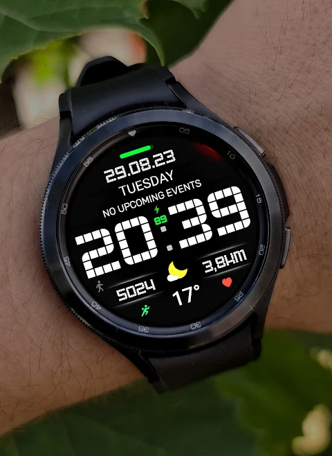 Pixel MOD Black Watch face screenshot