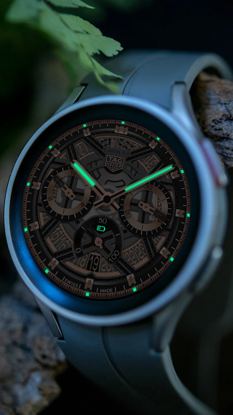 TAG Heuer Carrera Watch Face screenshot