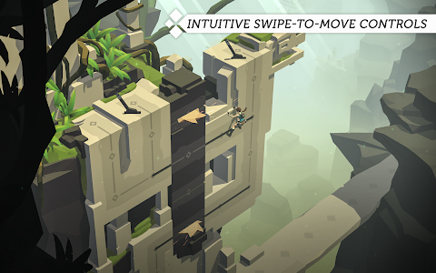 Lara Croft GO screenshot
