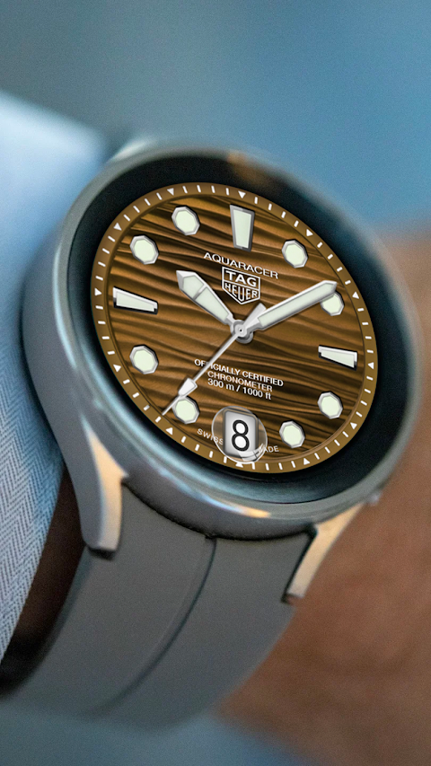 TAG Heuer Aquaracer Watch Face screenshot