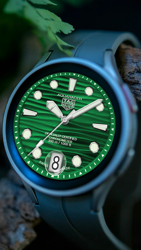 TAG Heuer Aquaracer Watch Face screenshot