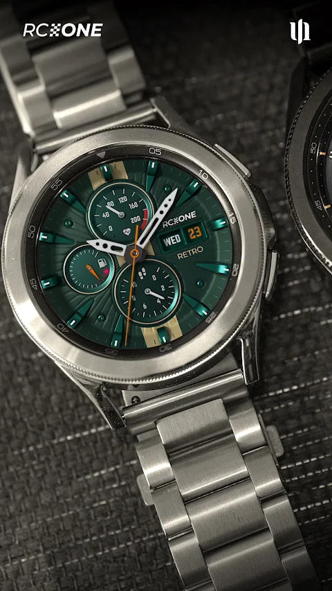 S4U RC ONE – Retro watch face screenshot